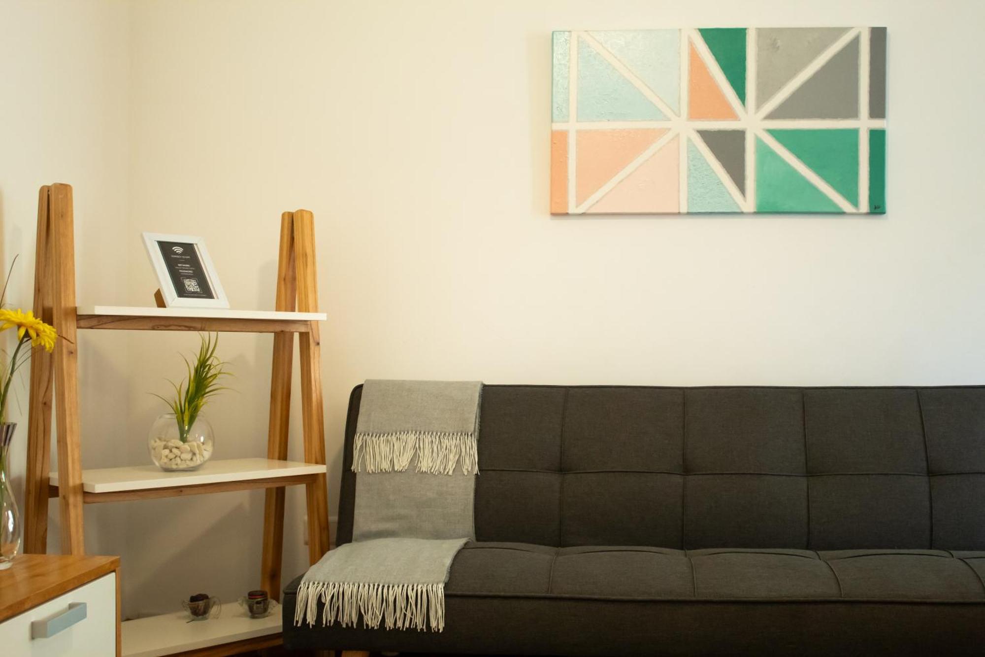 Moderno Y Selecto! Garage! Excelente Ubicacion! Apartment *